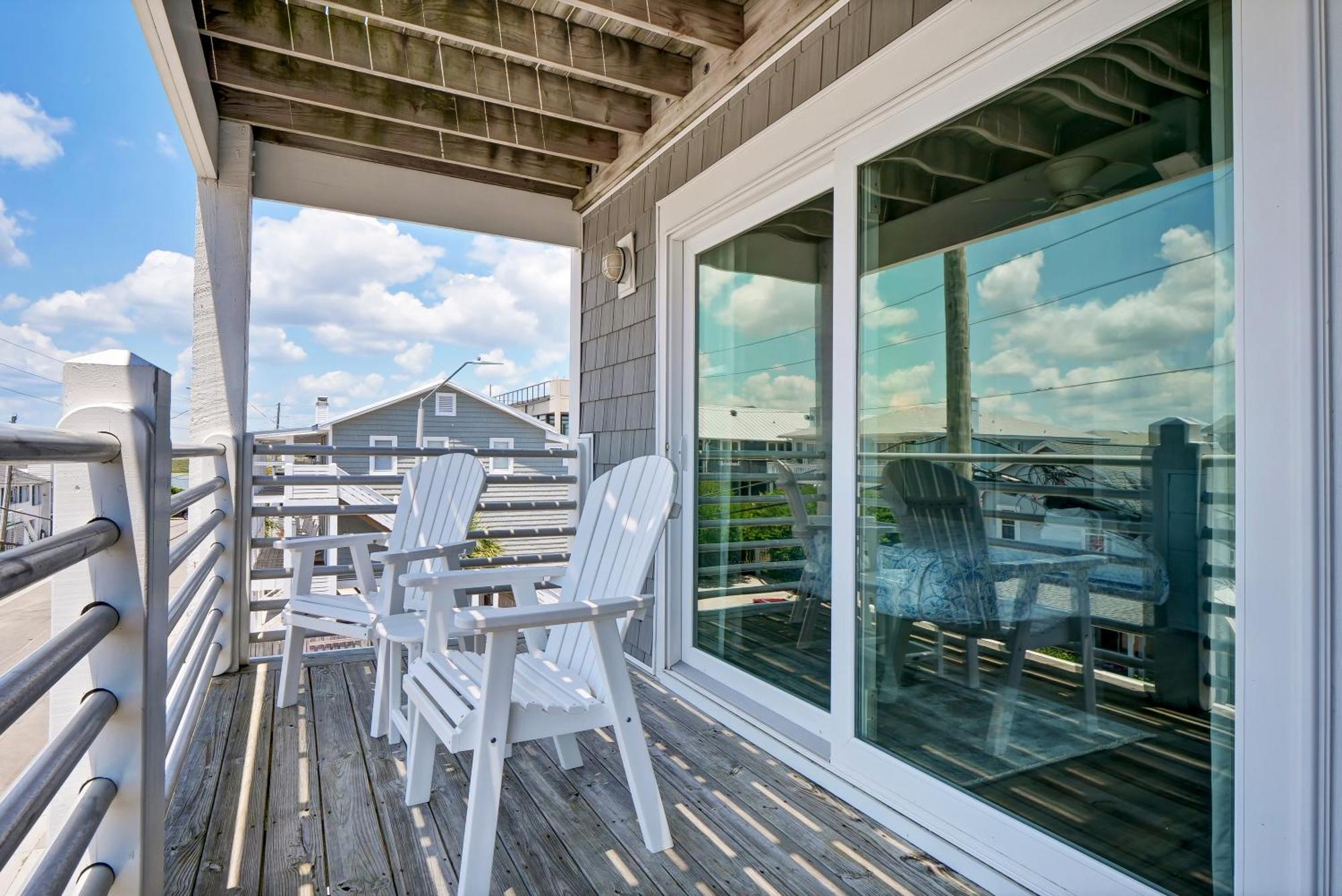Hotel Sandpeddler And Wrightsville Beach